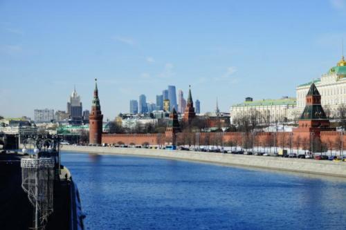 aad- Cremlino (vista fiume Moscova)